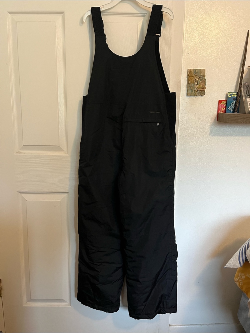 White Sierra Black Insulated Zip-Front Vest - Picture 3 of 3